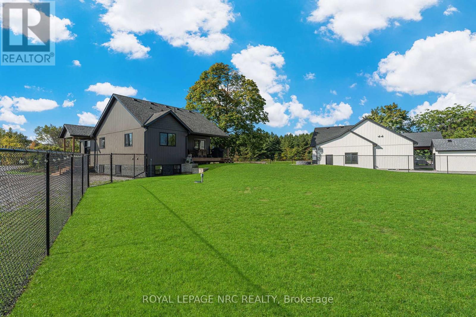 72654 Regional Rd 27 Road, Wainfleet (Marshville/winger), Ontario  L0R 2J0 - Photo 37 - X12435488