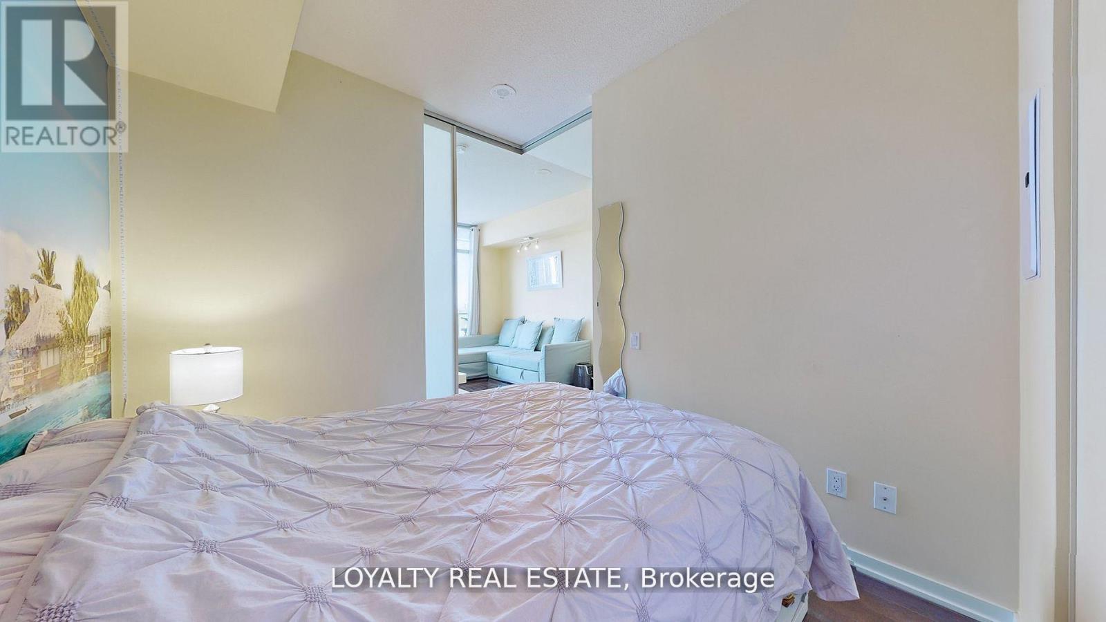 1810 - 103 The Queensway W, Toronto, Ontario  M6S 5B3 - Photo 25 - W12435354