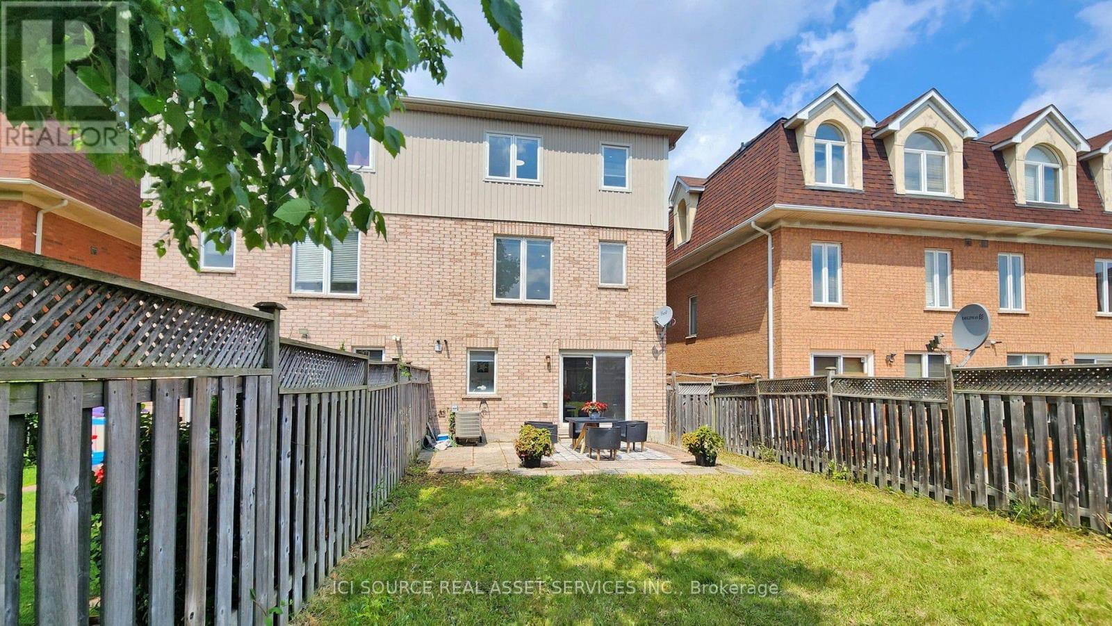 3356 Southwick Street, Mississauga, Ontario  L5M 7L5 - Photo 33 - W12435375