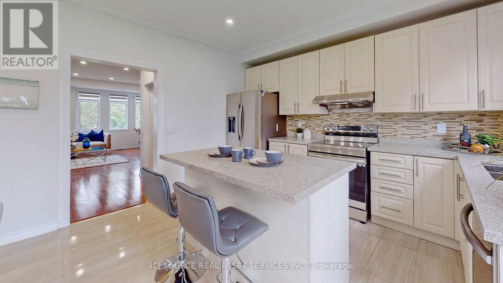 3356 Southwick Street, Mississauga, Ontario  L5M 7L5 - Photo 7 - W12435375