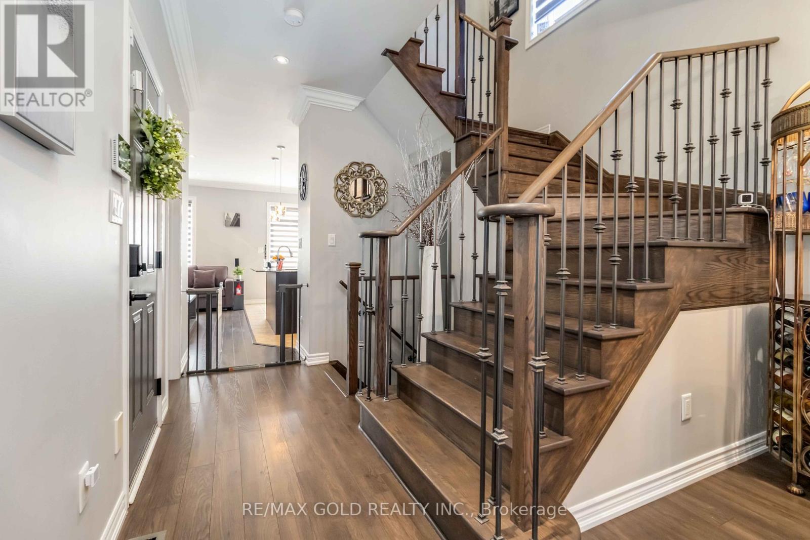 110 Kempenfelt Trail, Brampton, Ontario  L7A 0Z9 - Photo 10 - W12435376