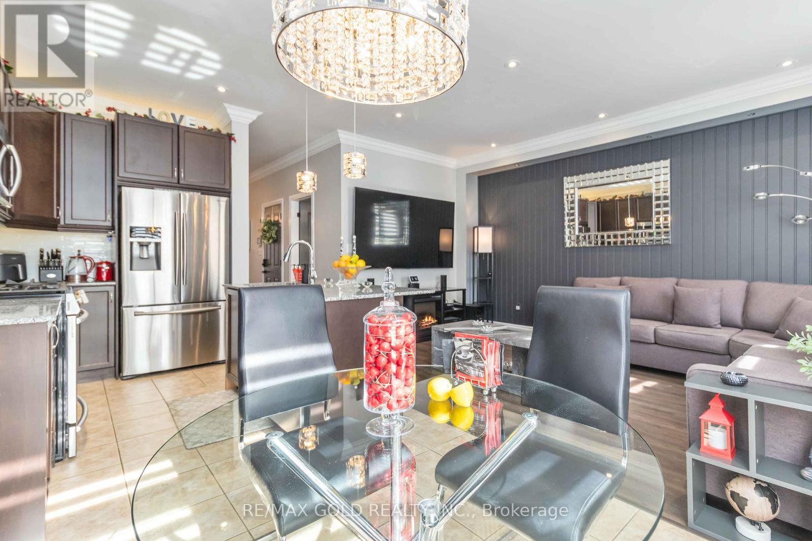 110 Kempenfelt Trail, Brampton, Ontario  L7A 0Z9 - Photo 19 - W12435376