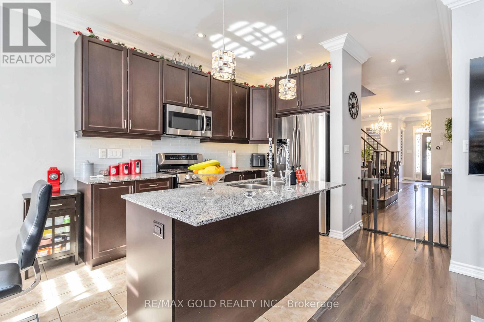 110 Kempenfelt Trail, Brampton, Ontario  L7A 0Z9 - Photo 21 - W12435376