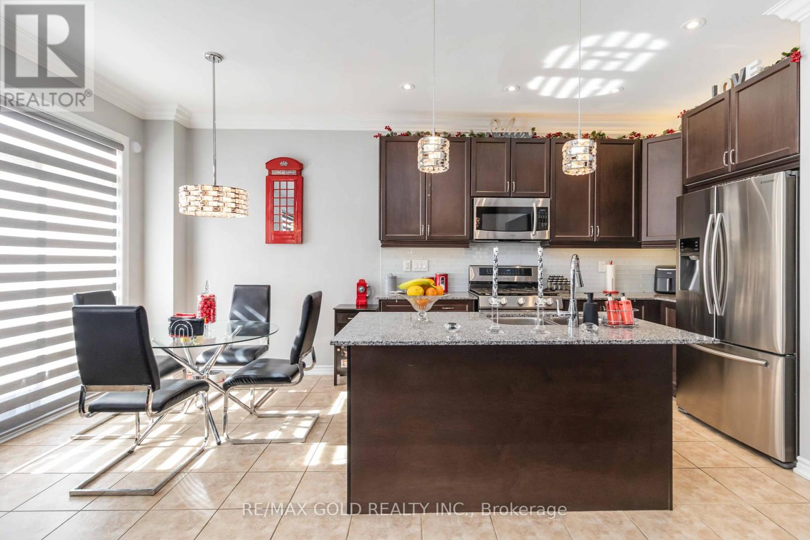110 Kempenfelt Trail, Brampton, Ontario  L7A 0Z9 - Photo 22 - W12435376