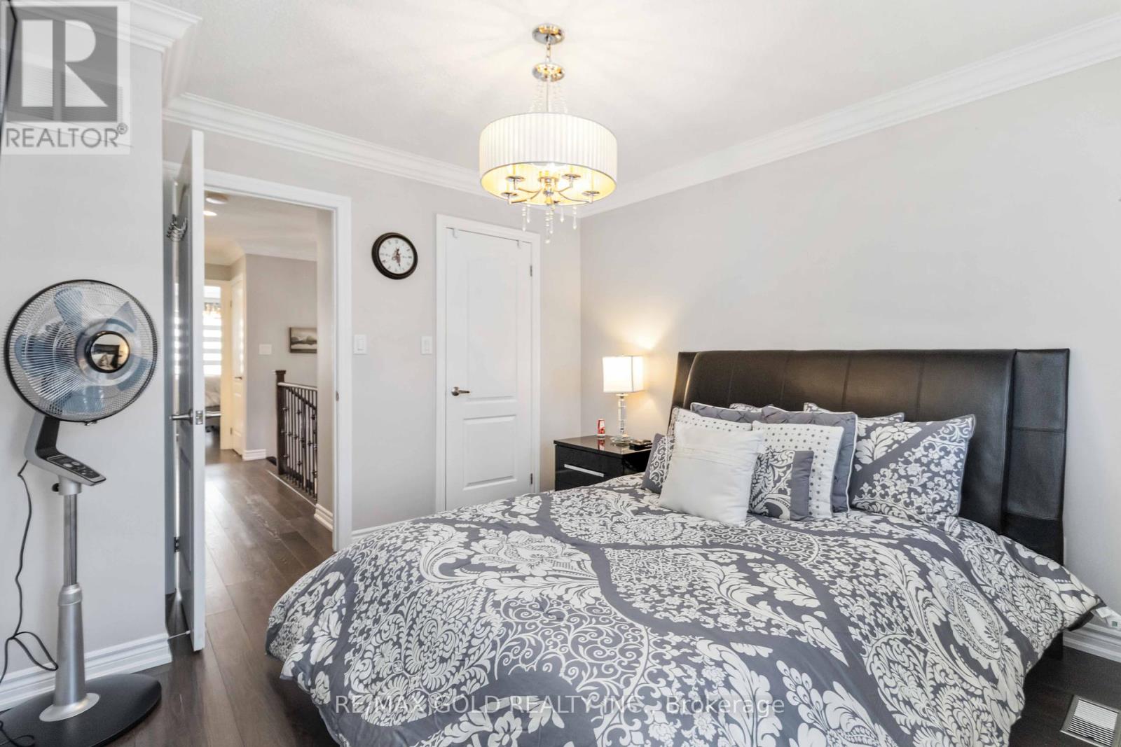 110 Kempenfelt Trail, Brampton, Ontario  L7A 0Z9 - Photo 40 - W12435376