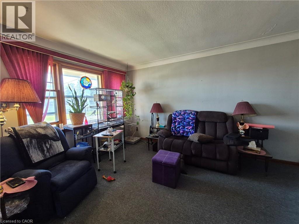 5711 Kitchener Street, Niagara Falls, Ontario  L2G 1J4 - Photo 4 - 40773066