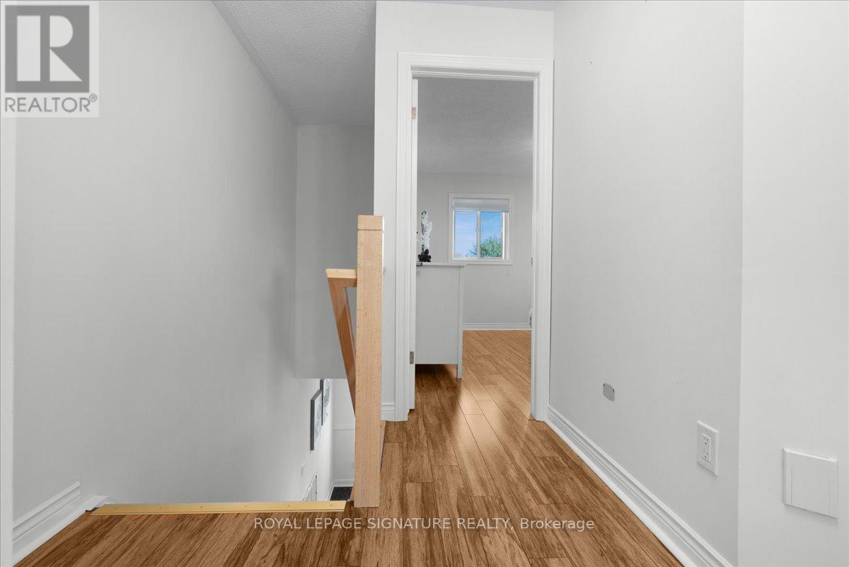 11 - 384 Limeridge Road E, Hamilton, Ontario  L9A 2S7 - Photo 27 - X12435340