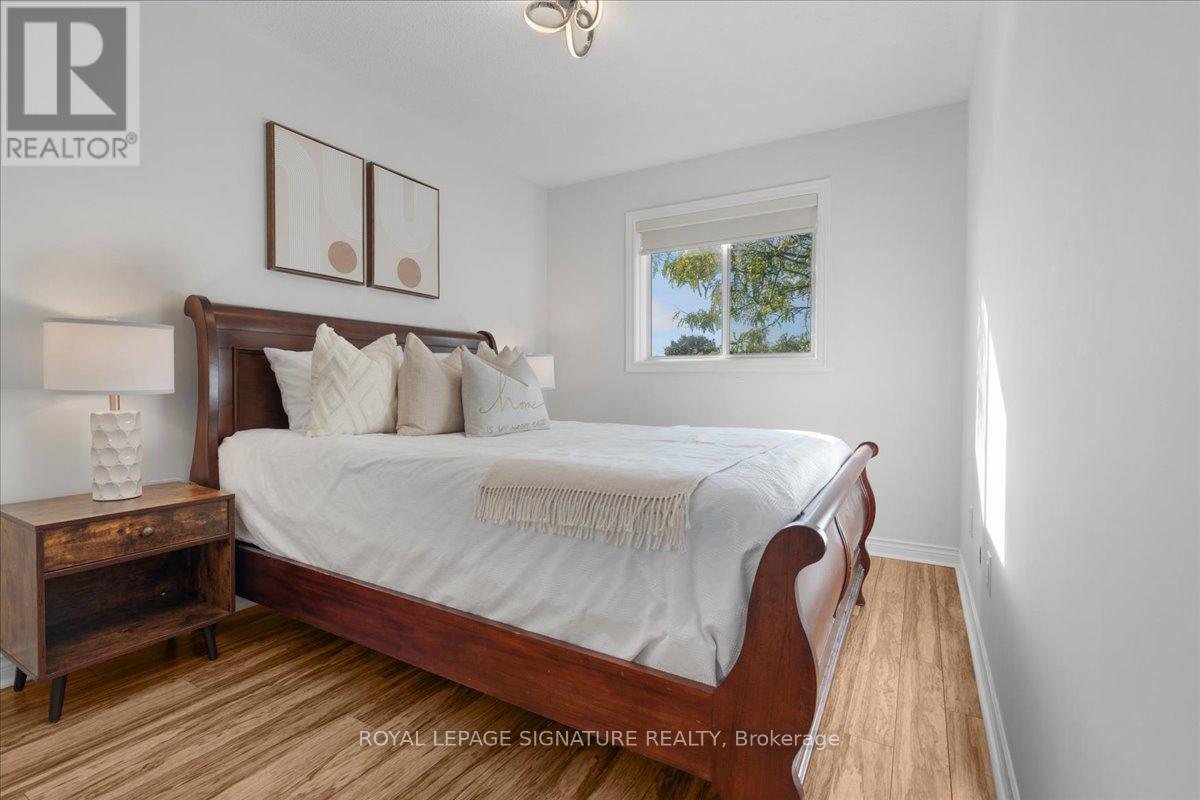 11 - 384 Limeridge Road E, Hamilton, Ontario  L9A 2S7 - Photo 33 - X12435340