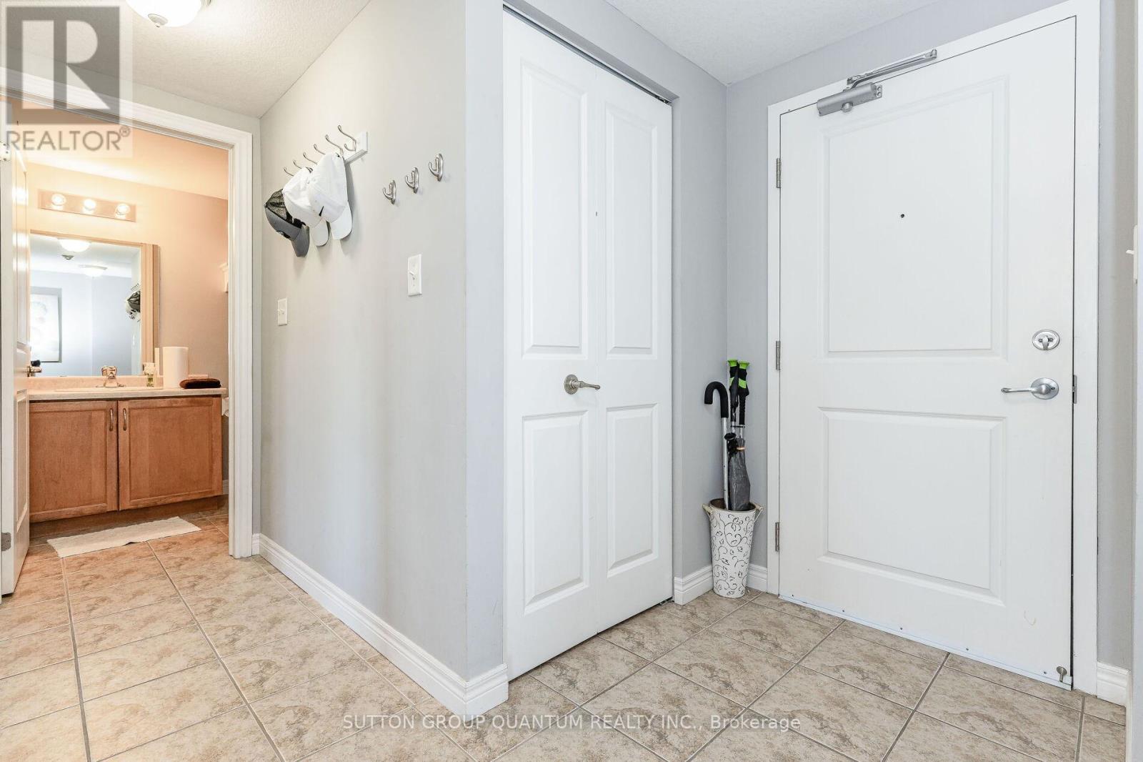 313 - 56 Kerman Avenue S, Grimsby, Ontario  L3M 0A1 - Photo 14 - X12435348