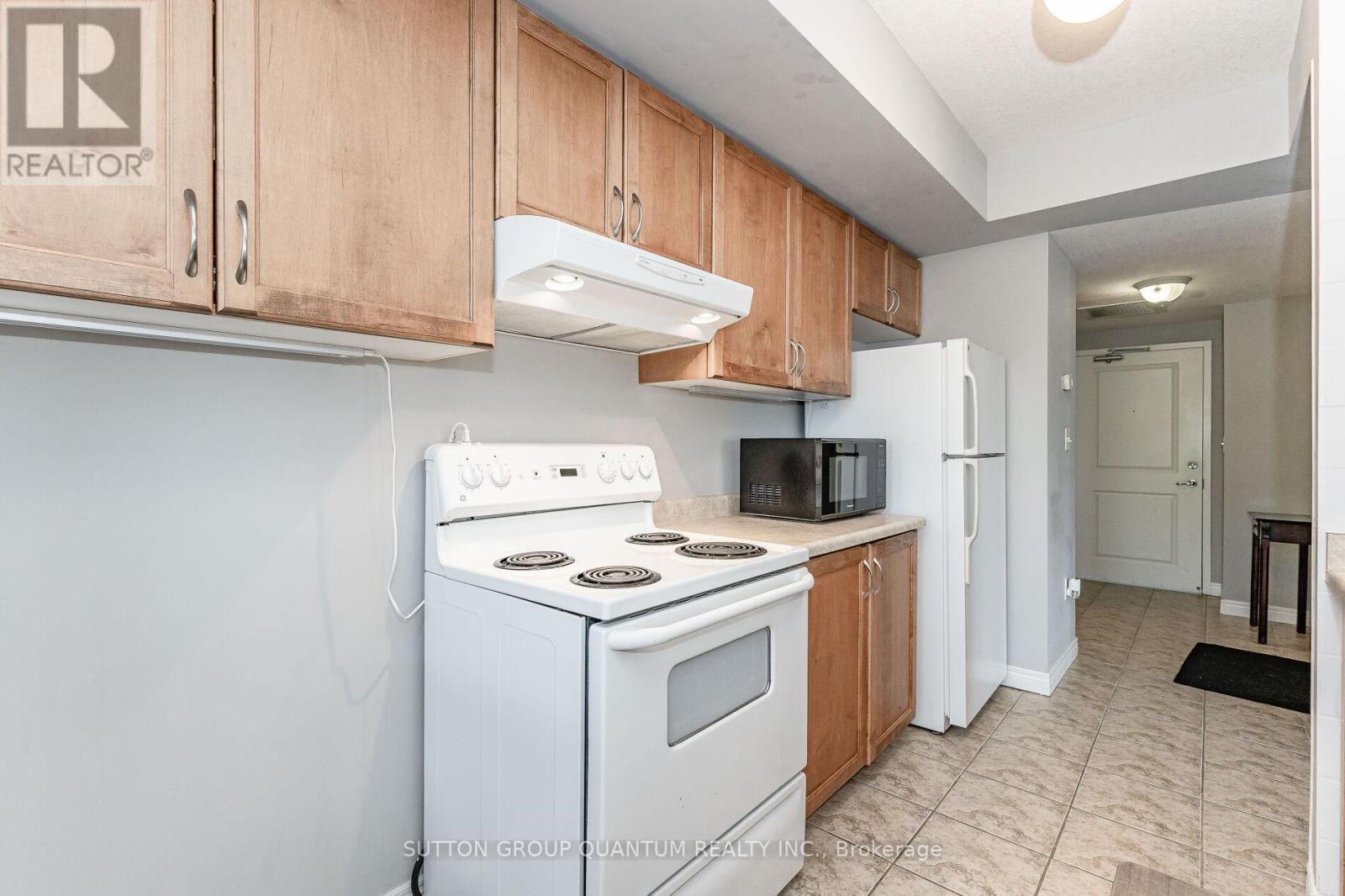 313 - 56 Kerman Avenue S, Grimsby, Ontario  L3M 0A1 - Photo 16 - X12435348