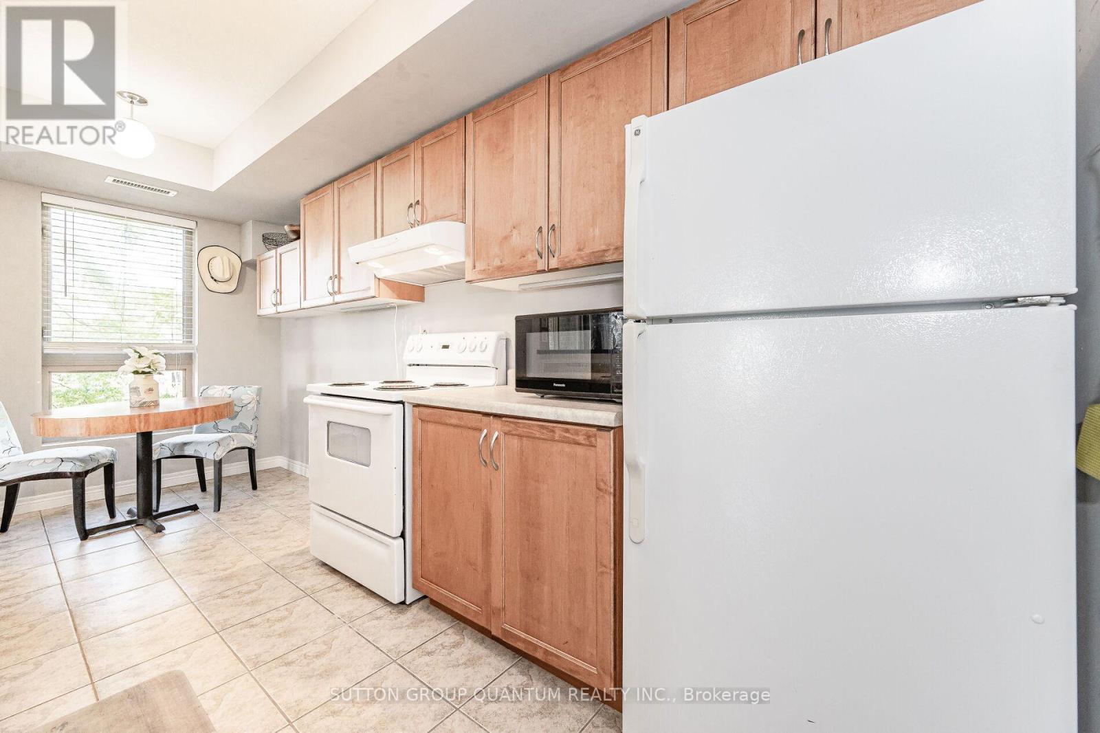 313 - 56 Kerman Avenue S, Grimsby, Ontario  L3M 0A1 - Photo 19 - X12435348