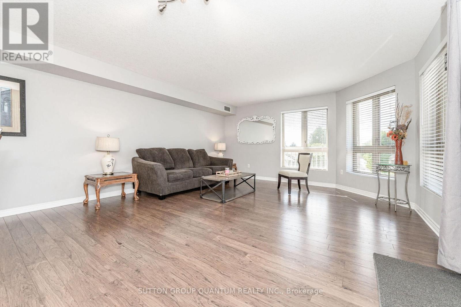313 - 56 Kerman Avenue S, Grimsby, Ontario  L3M 0A1 - Photo 23 - X12435348