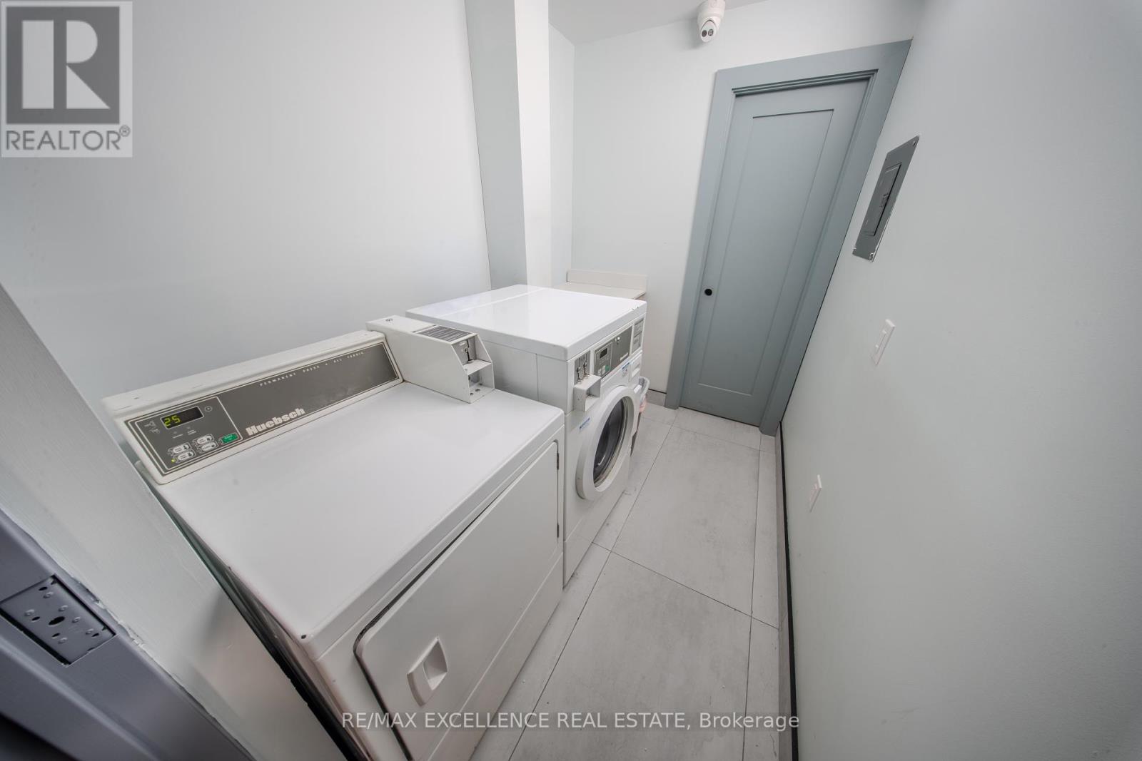 257 George Street, Wellington North (Arthur), Ontario  N0G 1A0 - Photo 11 - X12435379