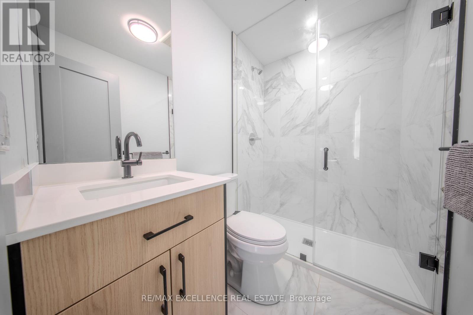 257 George Street, Wellington North (Arthur), Ontario  N0G 1A0 - Photo 12 - X12435379