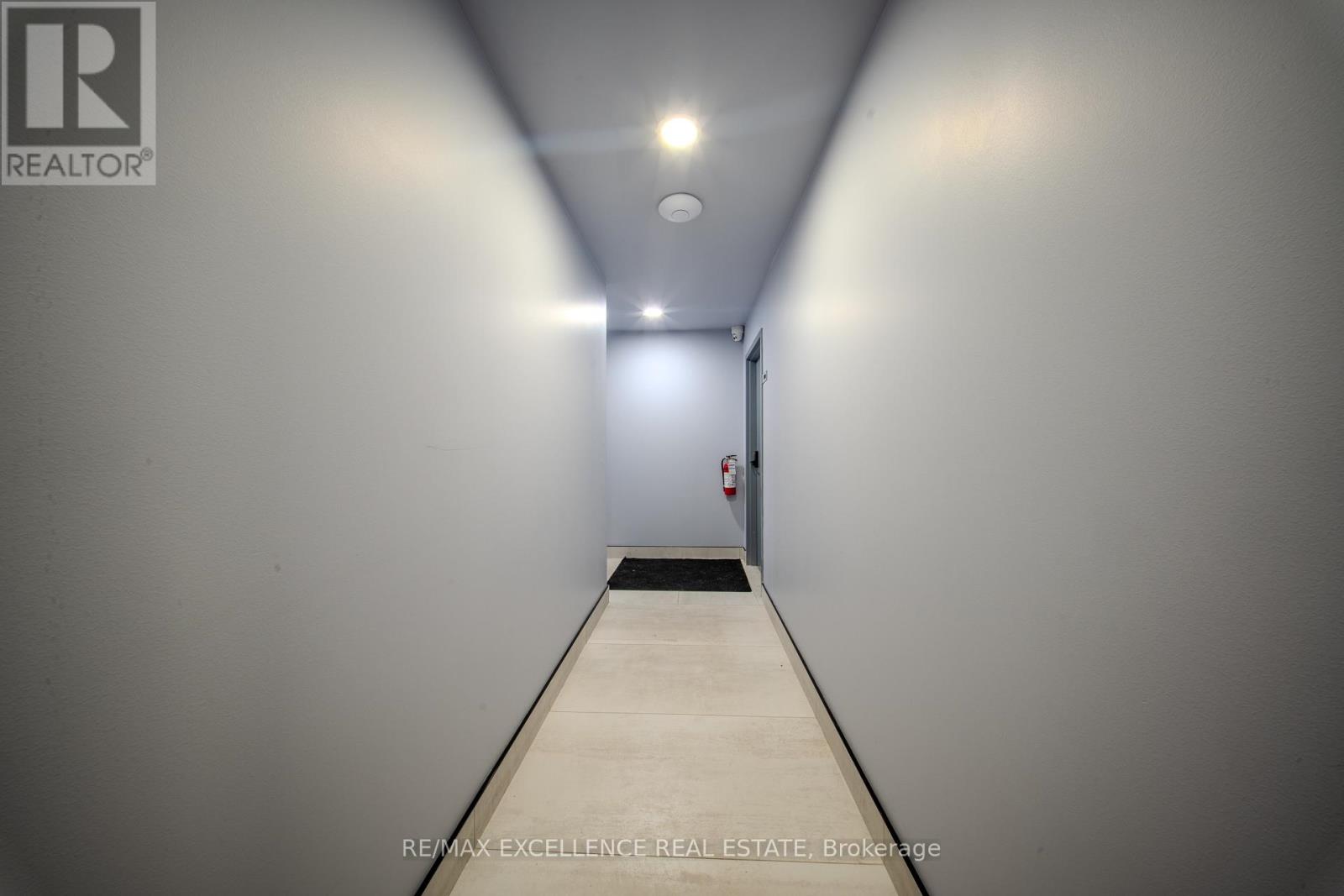 257 George Street, Wellington North (Arthur), Ontario  N0G 1A0 - Photo 8 - X12435379