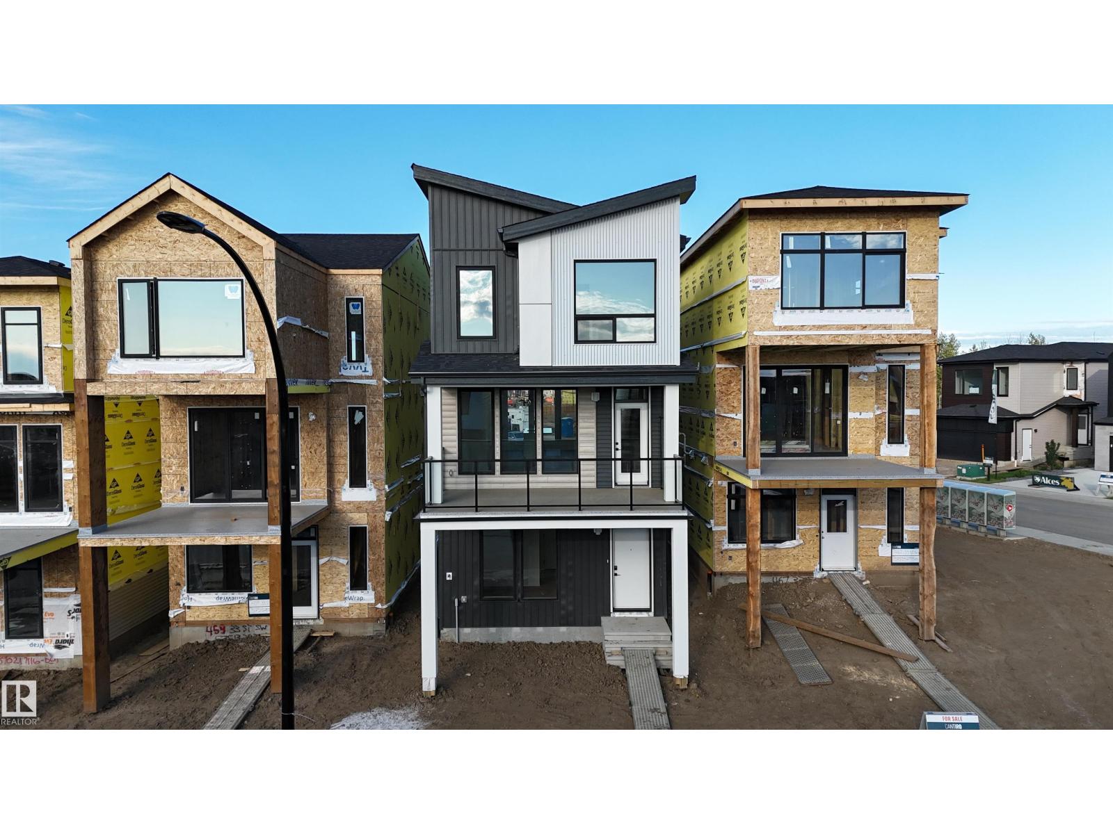463 33 St Sw, Edmonton, Alberta  T6X 3C9 - Photo 2 - E4460121