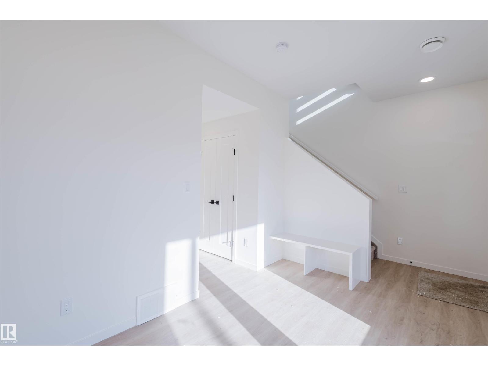 463 33 St Sw, Edmonton, Alberta  T6X 3C9 - Photo 5 - E4460121