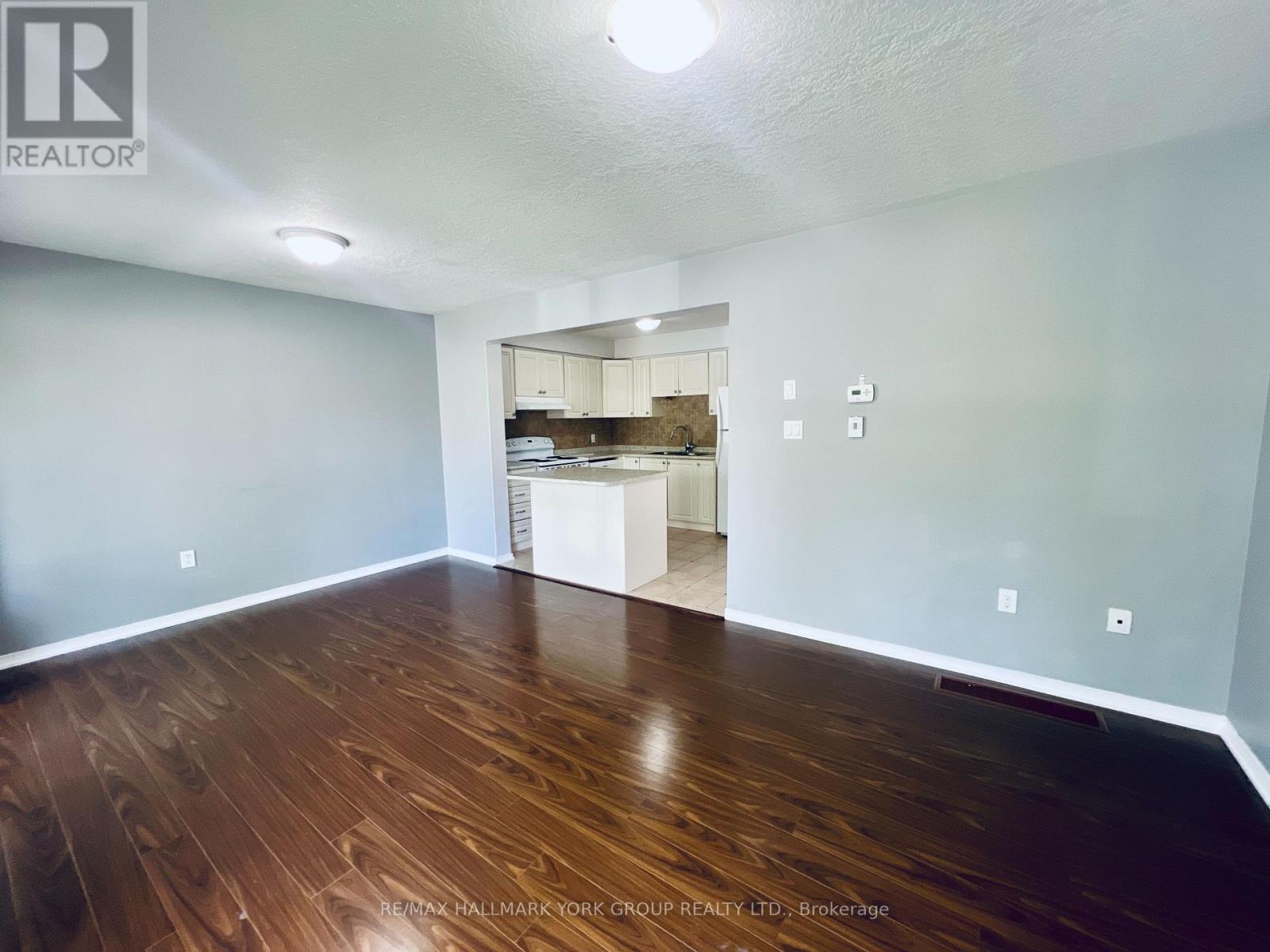9 - 75 Prince William Way, Barrie, Ontario  L4N 0Y9 - Photo 7 - S12431327