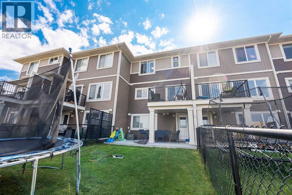 665 Hillcrest Road Sw, Airdrie, Alberta  T4B 4C7 - Photo 31 - A2257131