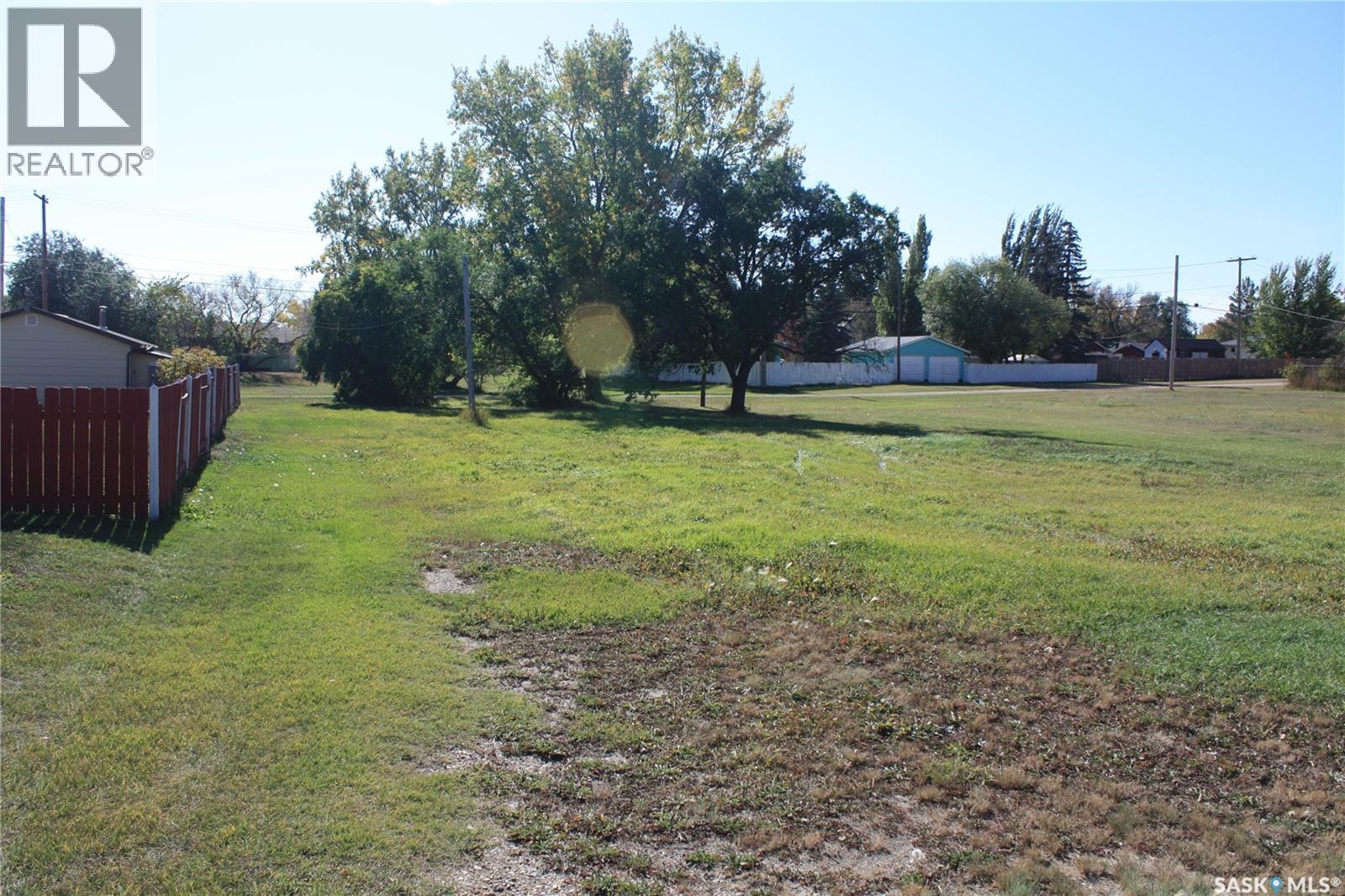 310 1st Street, Dundurn, Saskatchewan  S0K 1K0 - Photo 1 - SK019675