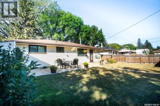 234 Winnipeg Avenue N, Saskatoon, Saskatchewan  S7L 3P4 - Photo 2 - SK019553