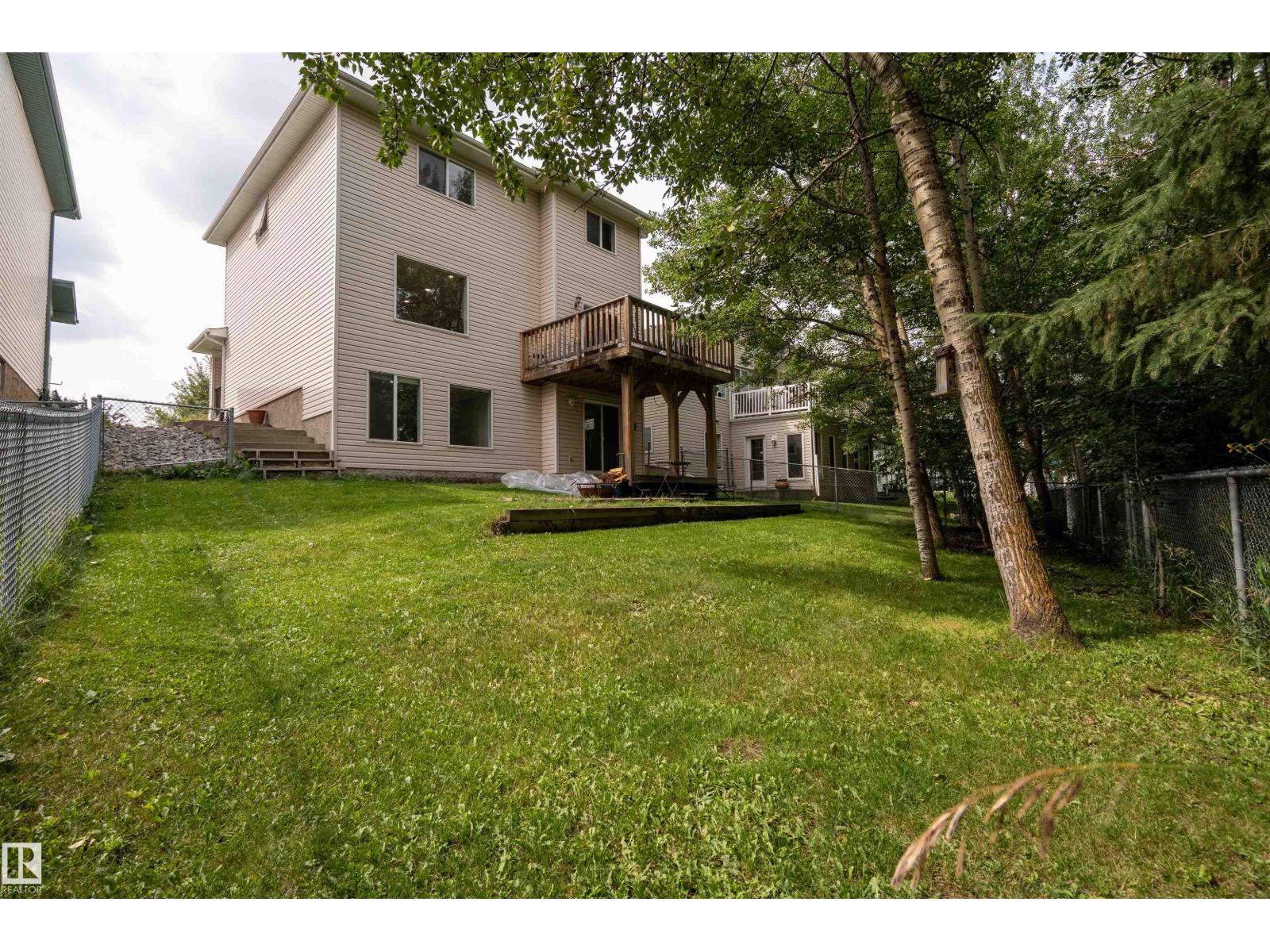 21 Donnely Tc S, Sherwood Park, Alberta  T8H 2B3 - Photo 1 - E4460122