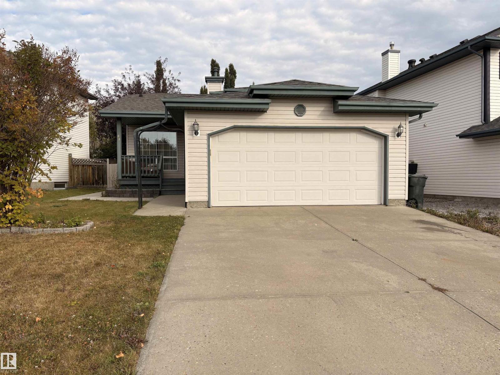 88 LANDSDOWNE DR, Spruce Grove, Alberta