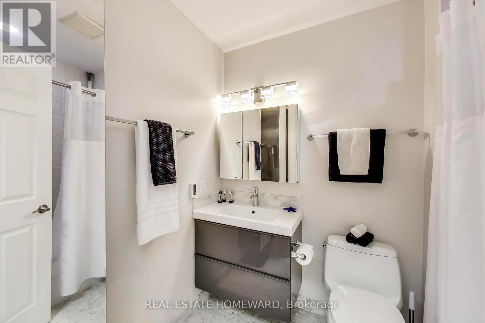 257 Milan Street, Toronto, Ontario  M5A 4C3 - Photo 28 - C12435424