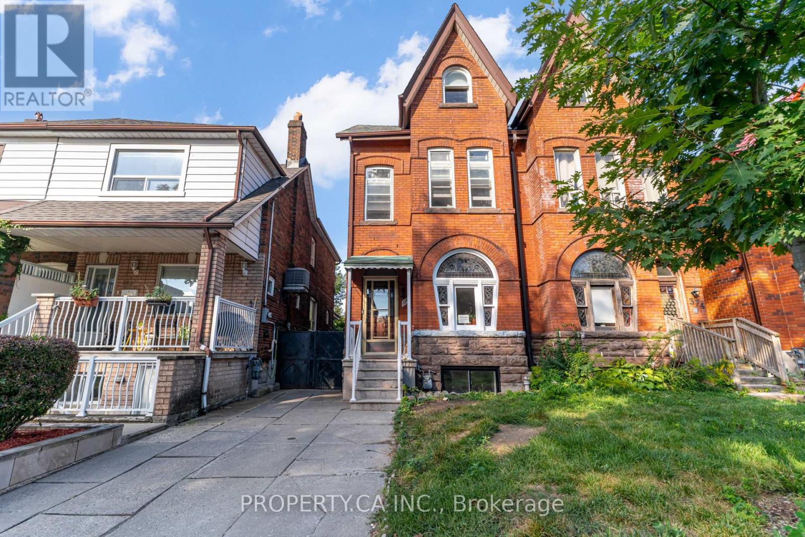 BASEMENT - 372 SAINT CLARENS AVENUE, Toronto, Ontario