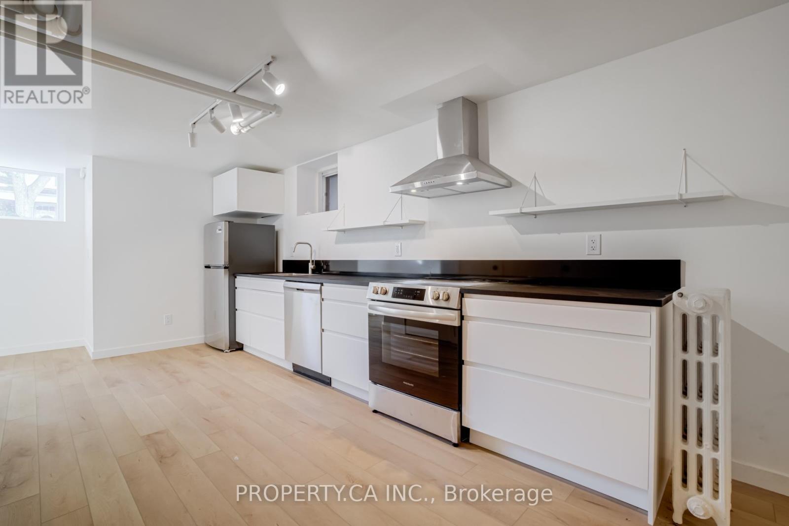Basement - 372 Saint Clarens Avenue, Toronto, Ontario  M6H 3W3 - Photo 10 - C12435441
