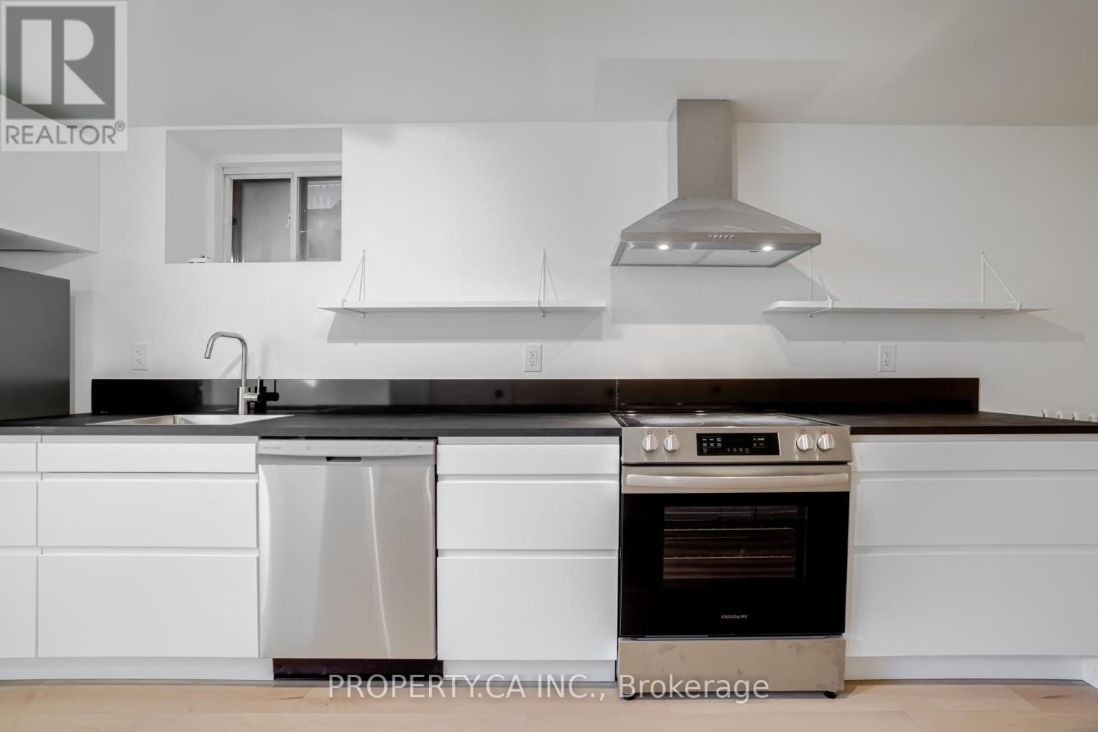 Basement - 372 Saint Clarens Avenue, Toronto, Ontario  M6H 3W3 - Photo 11 - C12435441