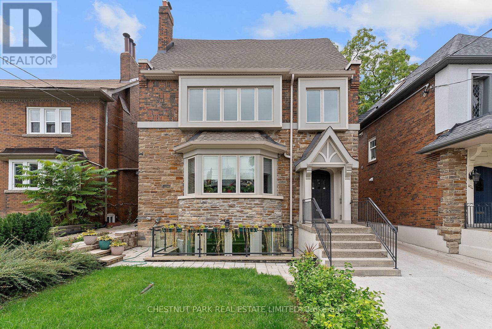 Upper - 472 Oriole Parkway, Toronto, Ontario  M5P 2H8 - Photo 1 - C12435470