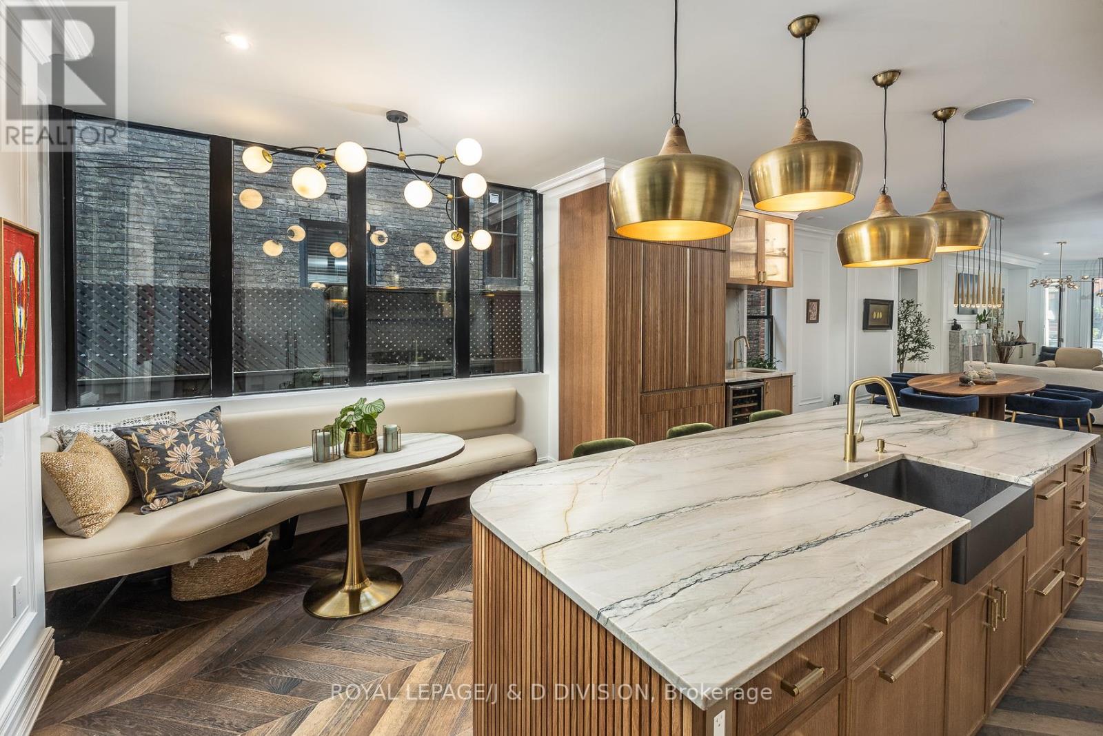 40 Bernard Avenue, Toronto, Ontario  M5R 1R2 - Photo 18 - C12435486