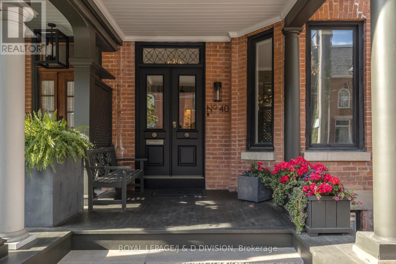 40 Bernard Avenue, Toronto, Ontario  M5R 1R2 - Photo 2 - C12435486