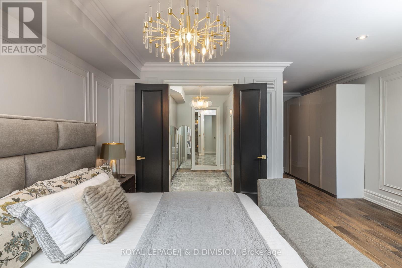 40 Bernard Avenue, Toronto, Ontario  M5R 1R2 - Photo 21 - C12435486