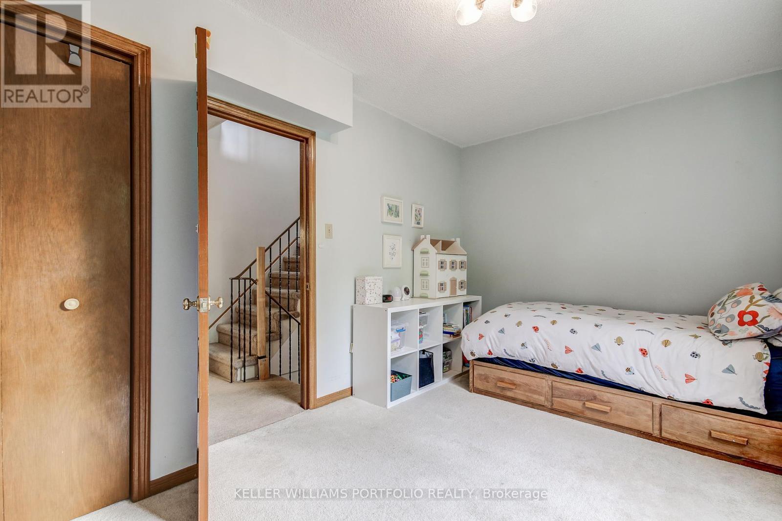 108 Clovelly Avenue, Toronto, Ontario  M6E 2E6 - Photo 15 - C12435490
