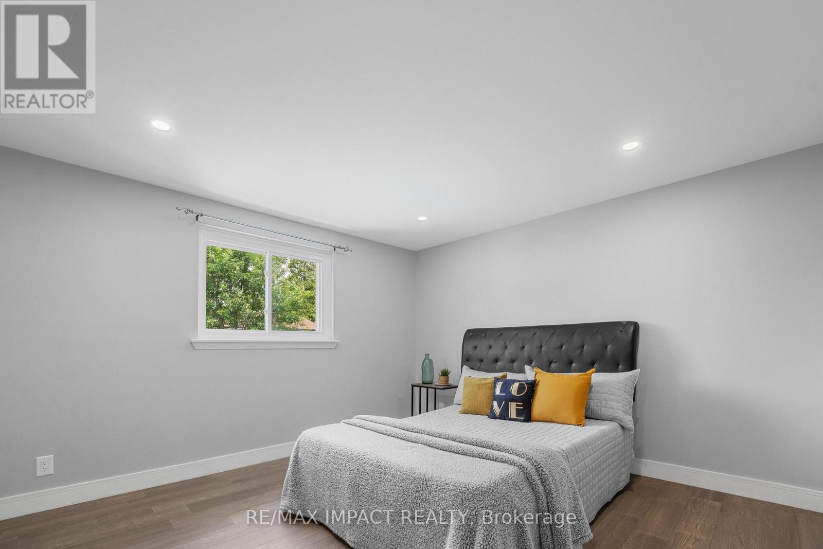1395 Tampa Crescent, Oshawa, Ontario  L1G 6V1 - Photo 15 - E12435392