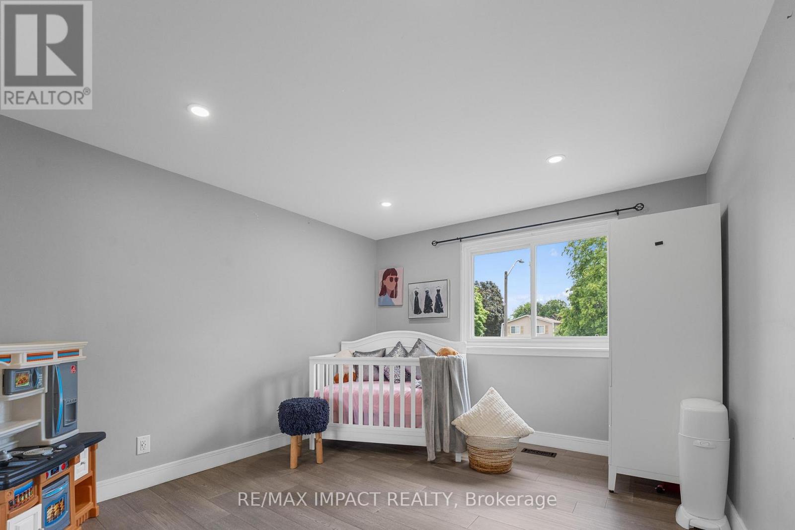 1395 Tampa Crescent, Oshawa, Ontario  L1G 6V1 - Photo 17 - E12435392
