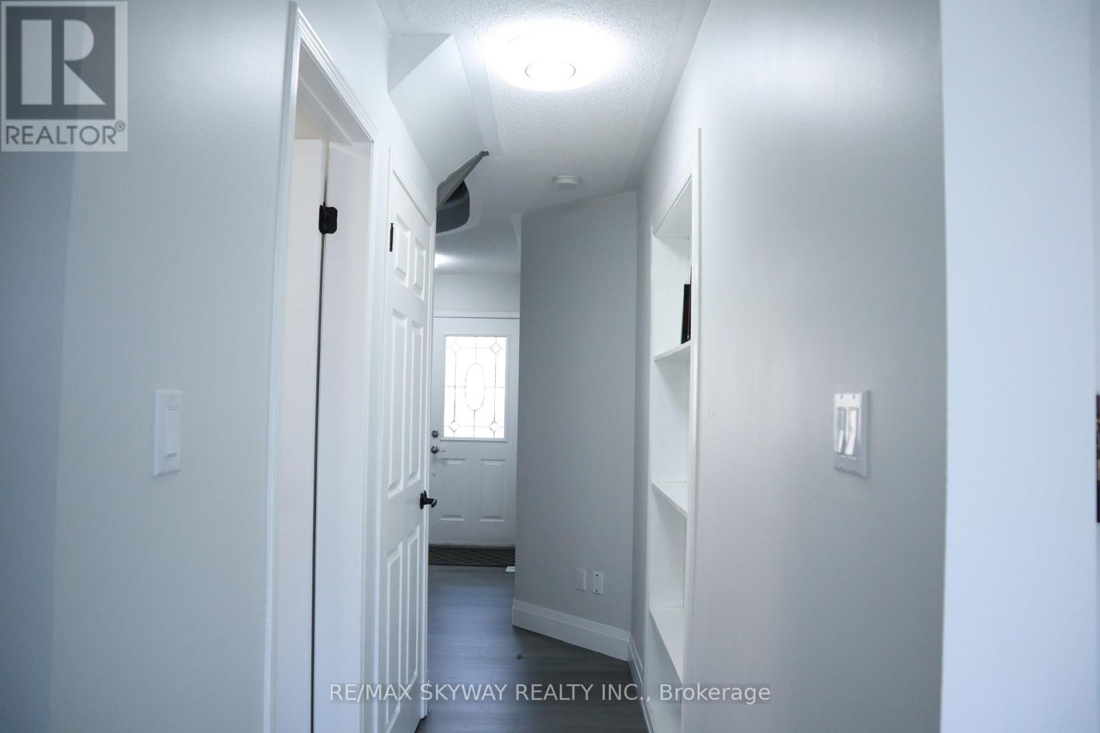 10 Elephant Hill Drive, Clarington, Ontario  L1C 4M5 - Photo 10 - E12435428