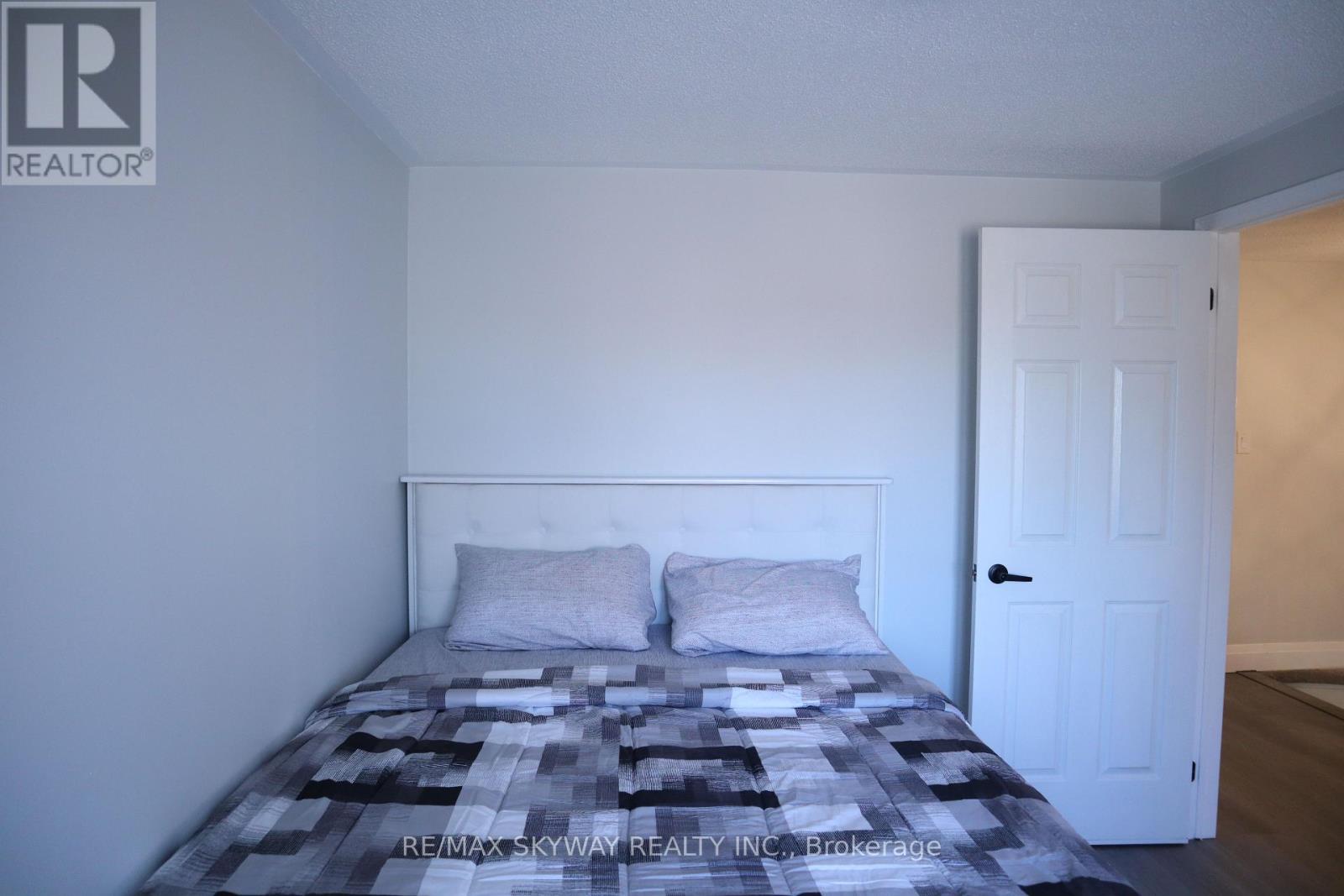 10 Elephant Hill Drive, Clarington, Ontario  L1C 4M5 - Photo 20 - E12435428