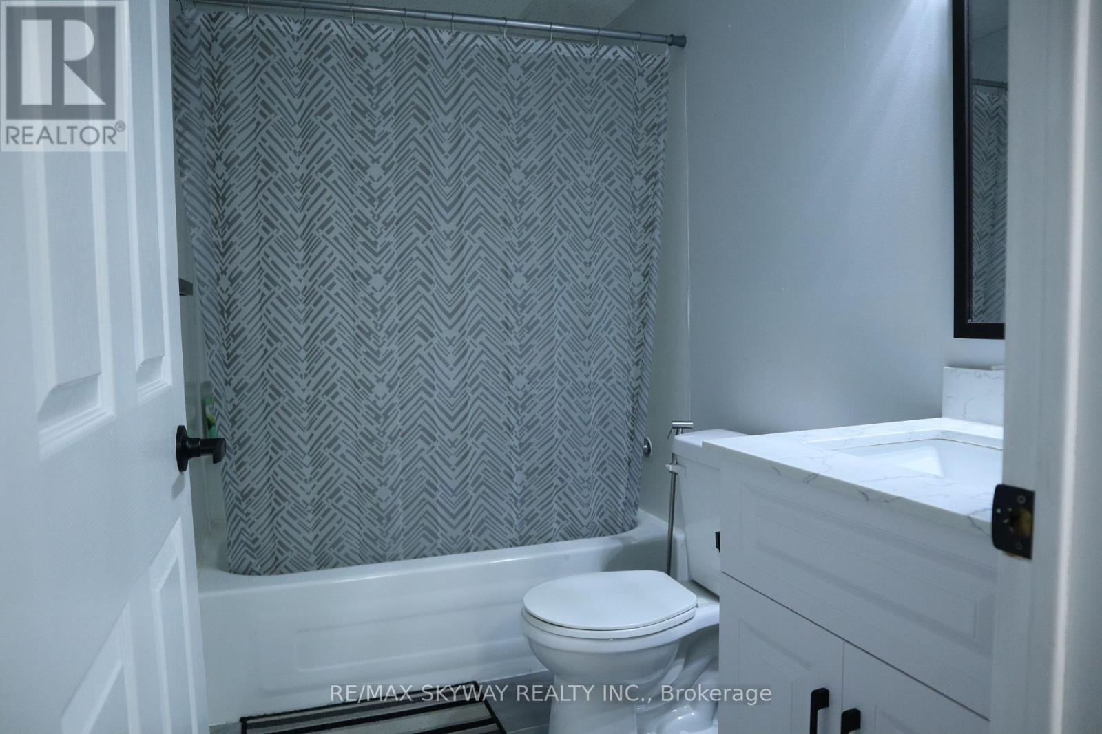 10 Elephant Hill Drive, Clarington, Ontario  L1C 4M5 - Photo 27 - E12435428