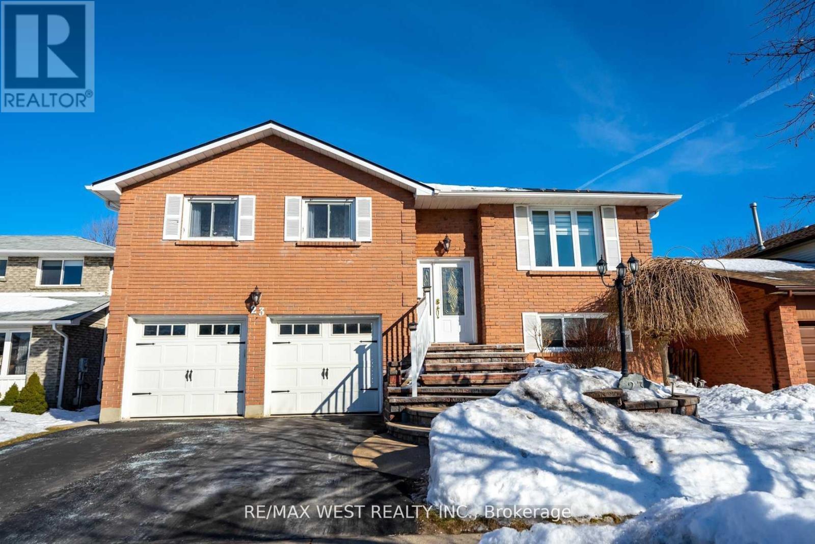 Main Fl - 23 Bruntsfield Street, Clarington, Ontario  L1E 1B7 - Photo 1 - E12435476