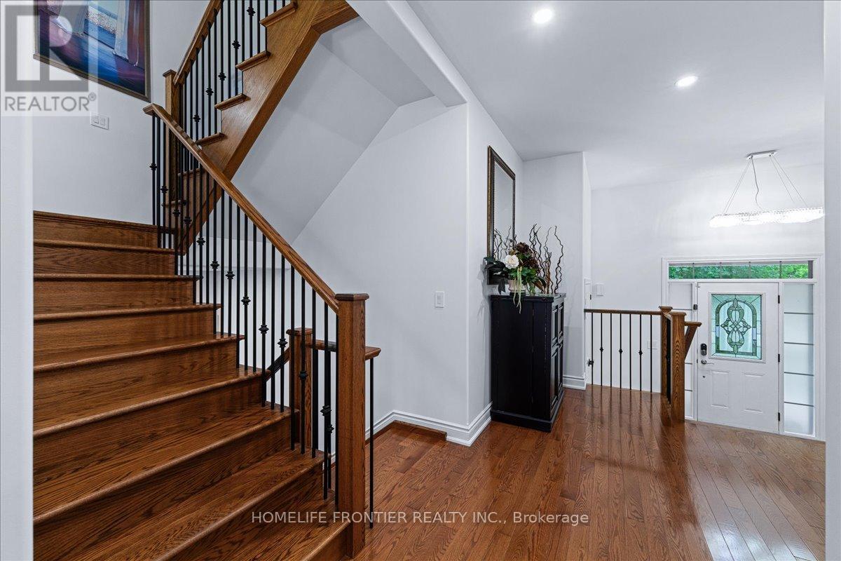 1664 Moyer Avenue, Innisfil, Ontario  L9S 1S8 - Photo 16 - N12435425