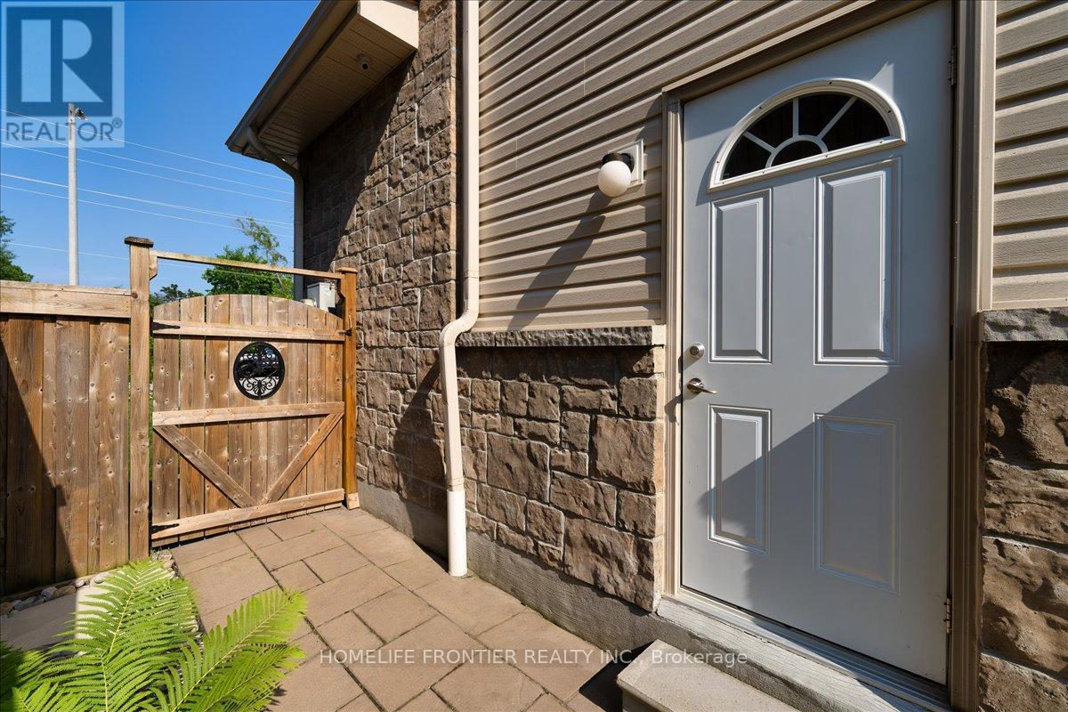 1664 Moyer Avenue, Innisfil, Ontario  L9S 1S8 - Photo 32 - N12435425