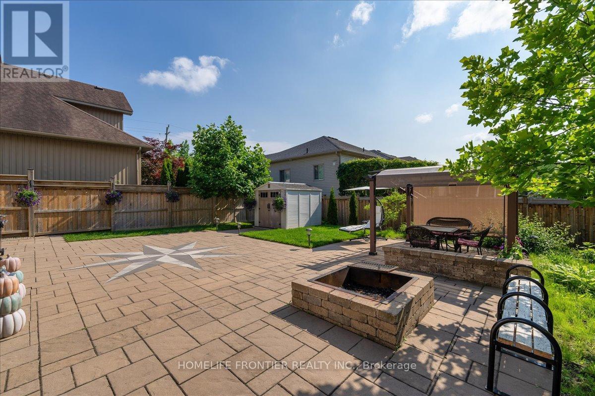 1664 Moyer Avenue, Innisfil, Ontario  L9S 1S8 - Photo 36 - N12435425
