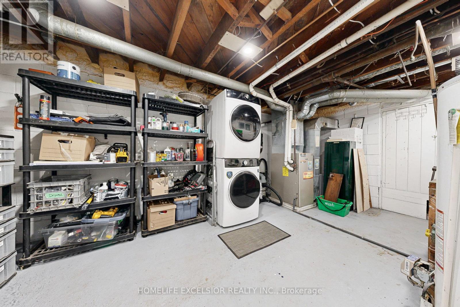 19043 Centre Street, East Gwillimbury, Ontario  L0G 1M0 - Photo 28 - N12435459