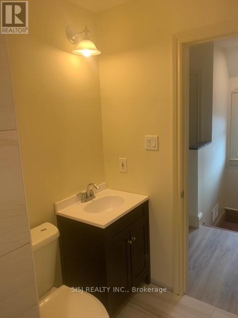 2 - 246 Bradford Street, Barrie, Ontario  L4N 3B6 - Photo 10 - S12435427