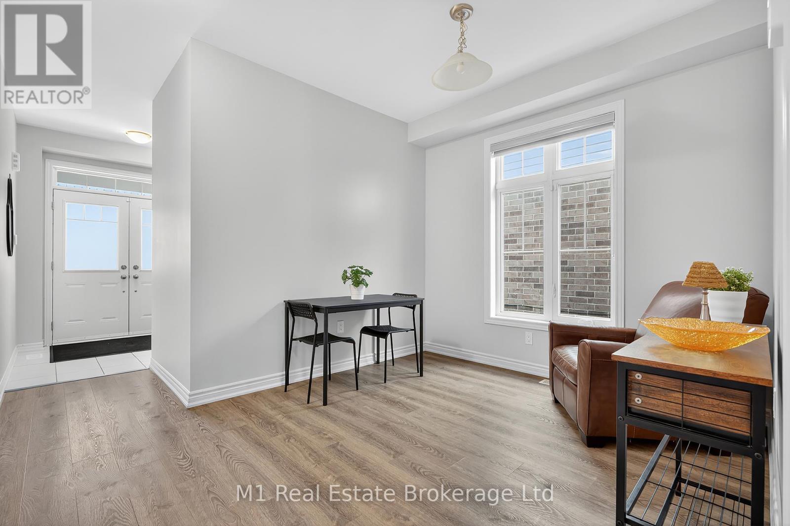 43 Harpin Way W, Centre Wellington, Ontario  N1M 0H7 - Photo 19 - X12435505