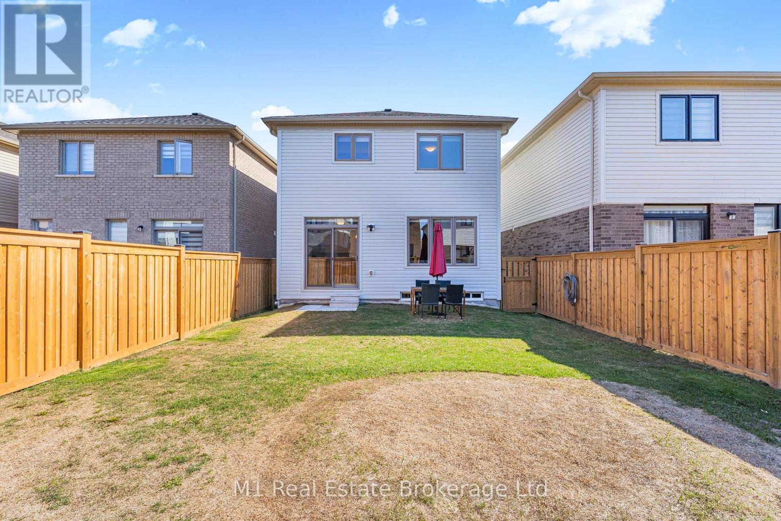 43 Harpin Way W, Centre Wellington, Ontario  N1M 0H7 - Photo 35 - X12435505