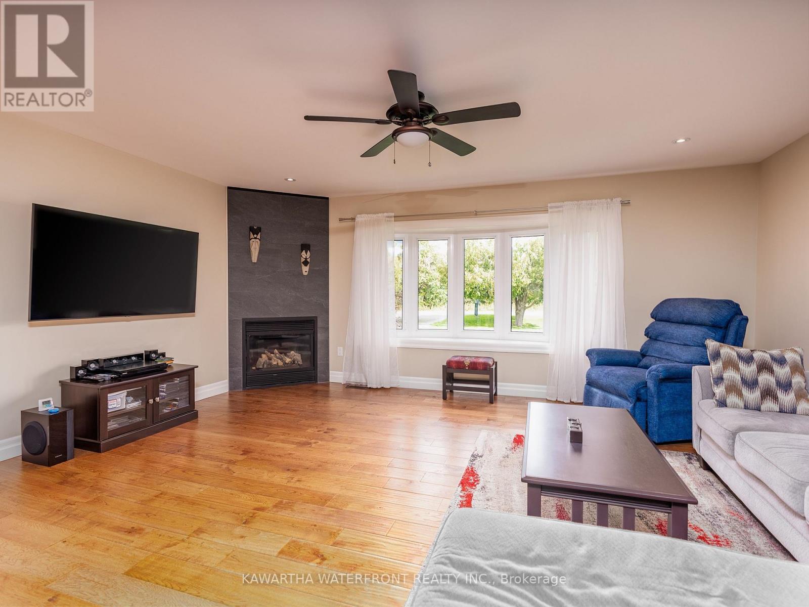 33 Northline Road, Kawartha Lakes, Ontario  K0M 1N0 - Photo 7 - X12435512